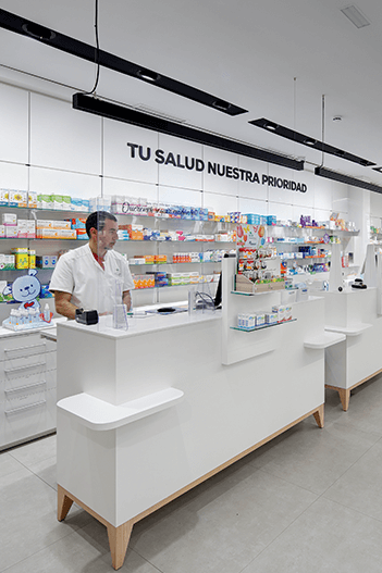 Farmacia Internacional 24 - Proyecto Apotheka